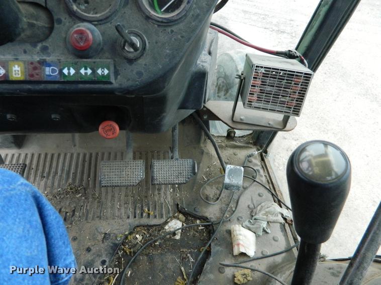 image for item DB1005 1987 Deutz D1070-S tractor