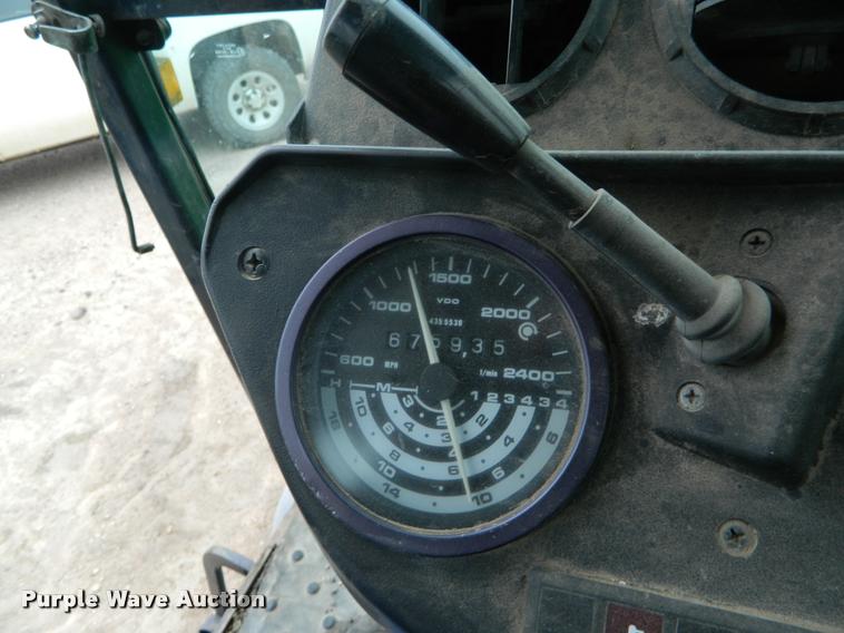 image for item DB1005 1987 Deutz D1070-S tractor