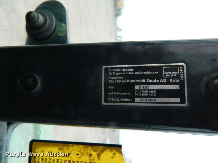 image for item DB1005 1987 Deutz D1070-S tractor