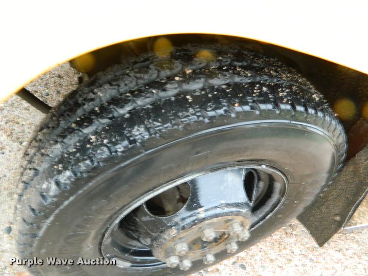 image for item DB1006 1995 Chevrolet G30 school bus