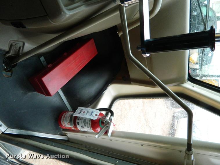 image for item DB1006 1995 Chevrolet G30 school bus