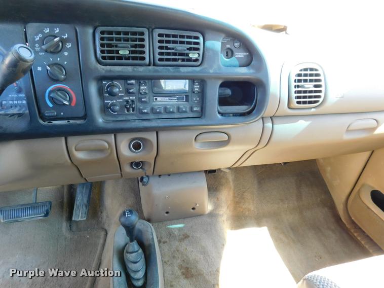 image for item DB1008 2001 Dodge Ram 1500 Club Cab pickup truck