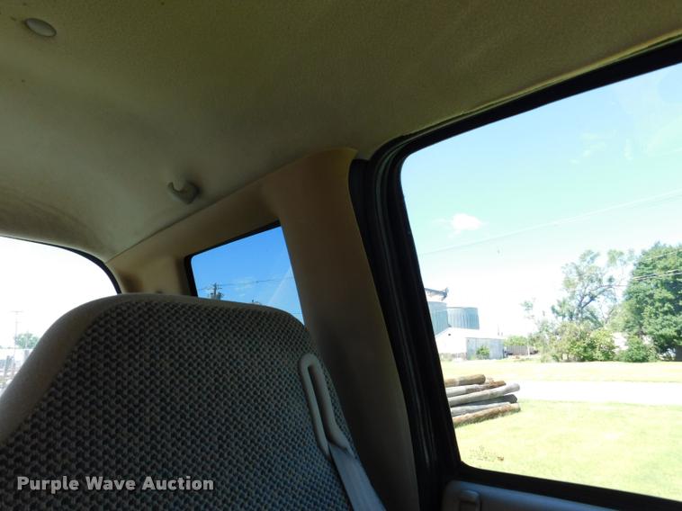 image for item DB1008 2001 Dodge Ram 1500 Club Cab pickup truck