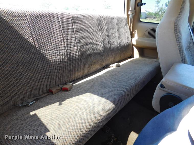 image for item DB1008 2001 Dodge Ram 1500 Club Cab pickup truck