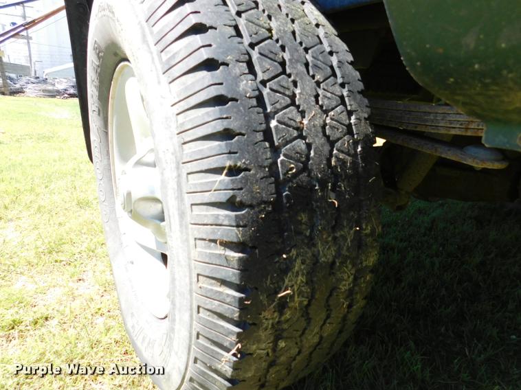 image for item DB1008 2001 Dodge Ram 1500 Club Cab pickup truck