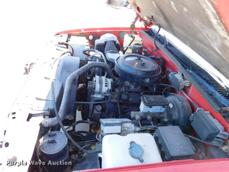 image for item DB1020 1995 Chevrolet Suburban C1500 SUV