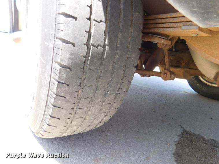 image for item DB1020 1995 Chevrolet Suburban C1500 SUV