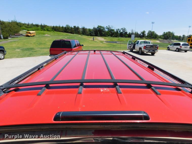 image for item DB1020 1995 Chevrolet Suburban C1500 SUV