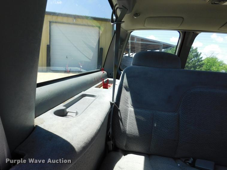 image for item DB1022 1998 Chevrolet Suburban C1500 SUV