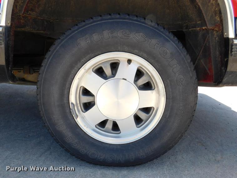 image for item DB1022 1998 Chevrolet Suburban C1500 SUV