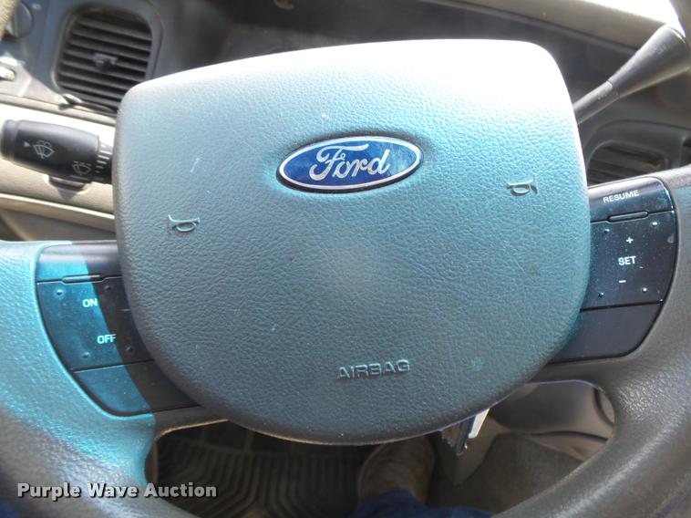 image for item DB2616 2009 Ford Crown Victoria Police Interceptor