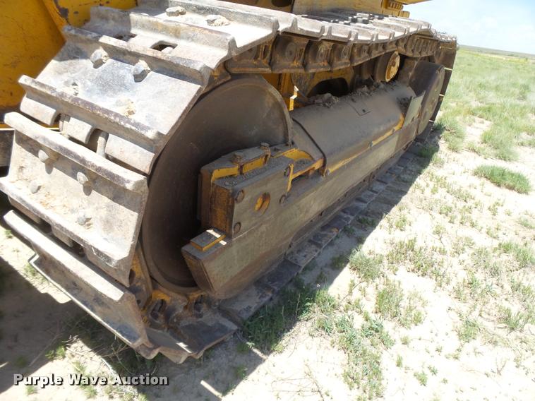 image for item DB2617 1985 John Deere 755B track loader