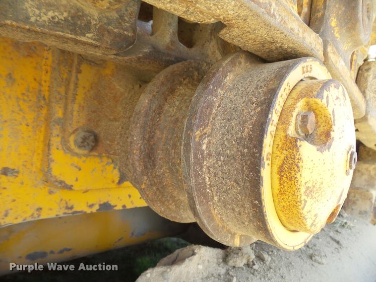 image for item DB2617 1985 John Deere 755B track loader