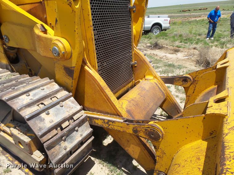 image for item DB2617 1985 John Deere 755B track loader