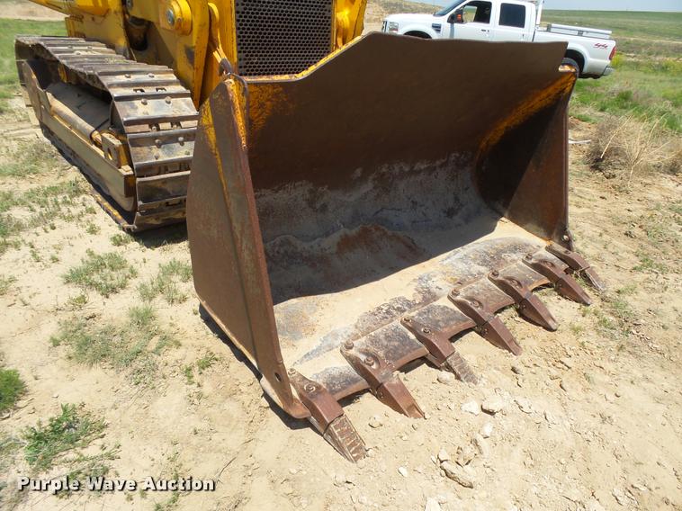 image for item DB2617 1985 John Deere 755B track loader