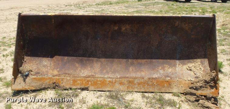 image for item DB2617 1985 John Deere 755B track loader