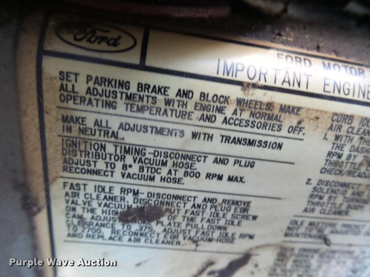 image for item DB2621 1987 Ford F800 dump truck