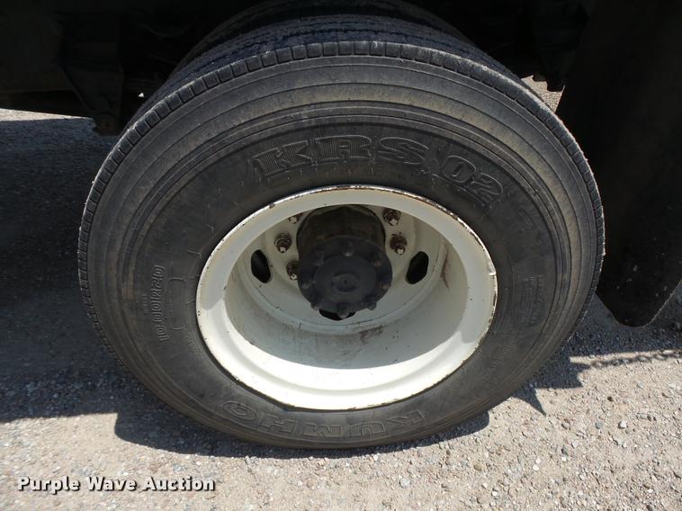 image for item DB2621 1987 Ford F800 dump truck