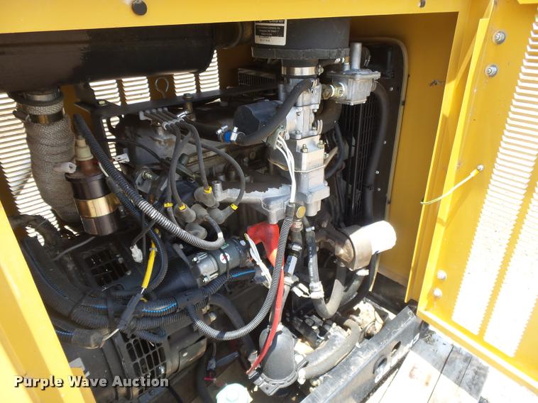 image for item DB2622 2007 Olympian G25UH3 generator