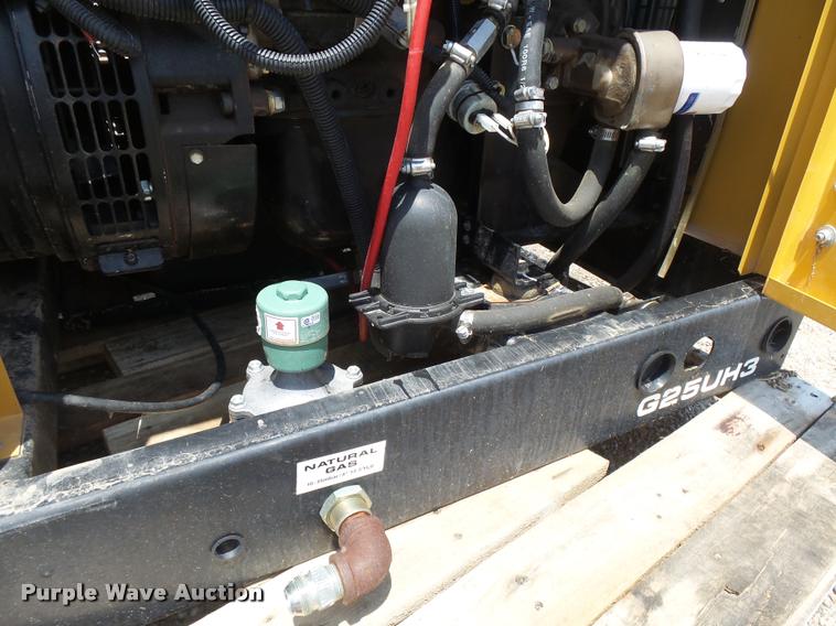 image for item DB2622 2007 Olympian G25UH3 generator