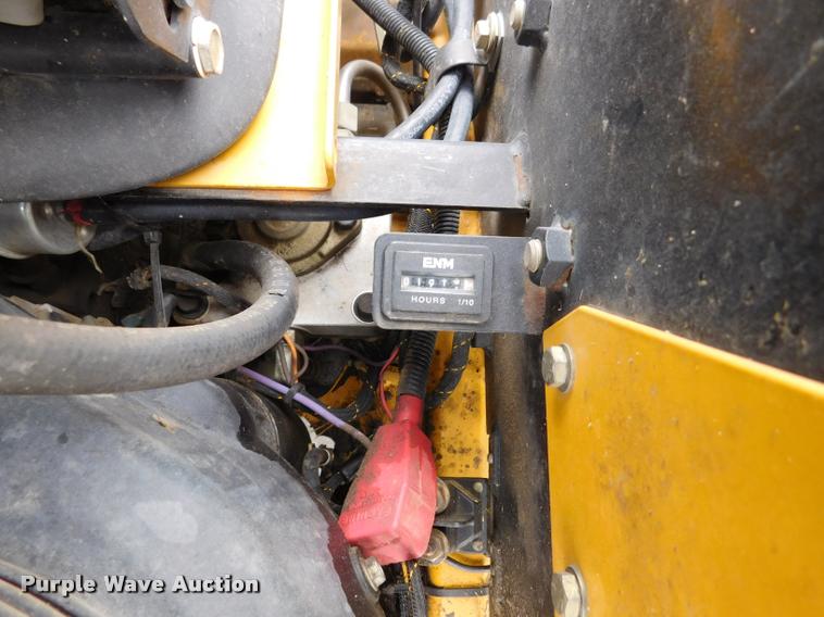 image for item DB9485 2005 Hustler Super Z ZTR lawn mower