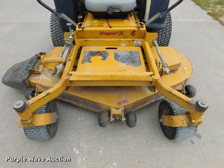 image for item DB9485 2005 Hustler Super Z ZTR lawn mower