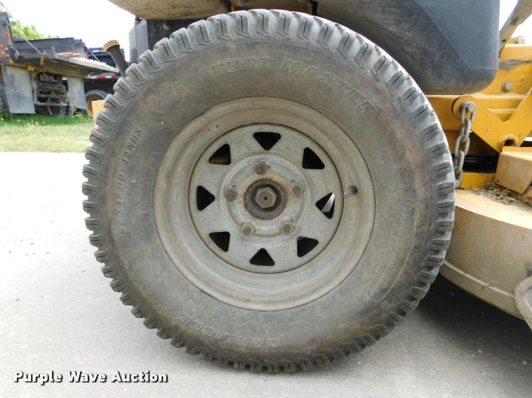 image for item DB9485 2005 Hustler Super Z ZTR lawn mower