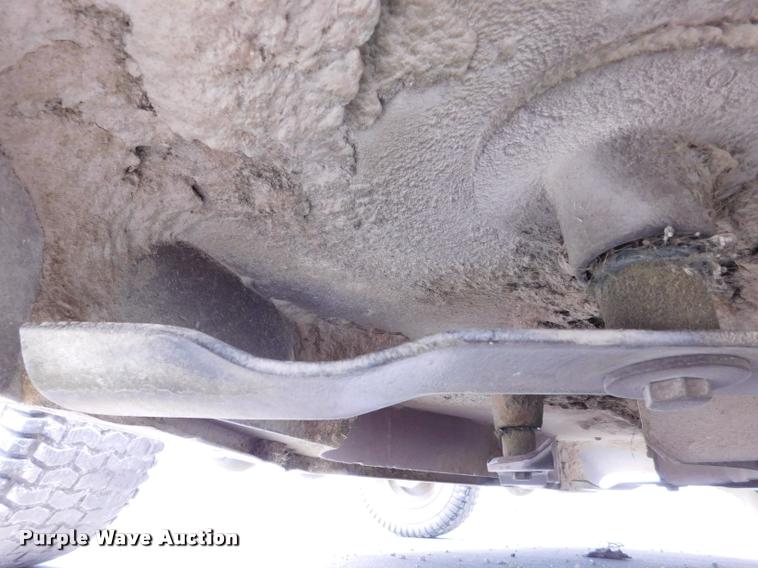 image for item DB9485 2005 Hustler Super Z ZTR lawn mower