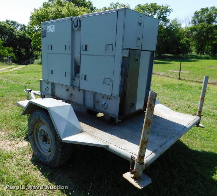 image for item DB9486 1986 John R. Hollingsworth Co. MEP-004A generator