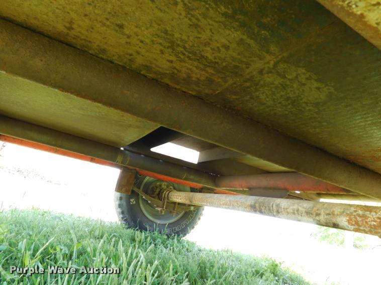 image for item DB9486 1986 John R. Hollingsworth Co. MEP-004A generator