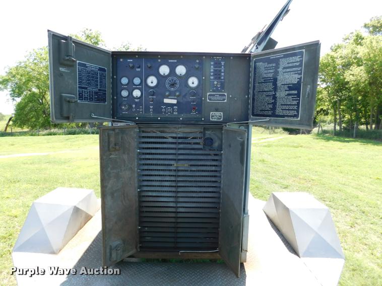 image for item DB9486 1986 John R. Hollingsworth Co. MEP-004A generator