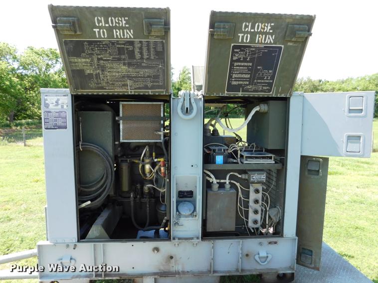 image for item DB9486 1986 John R. Hollingsworth Co. MEP-004A generator