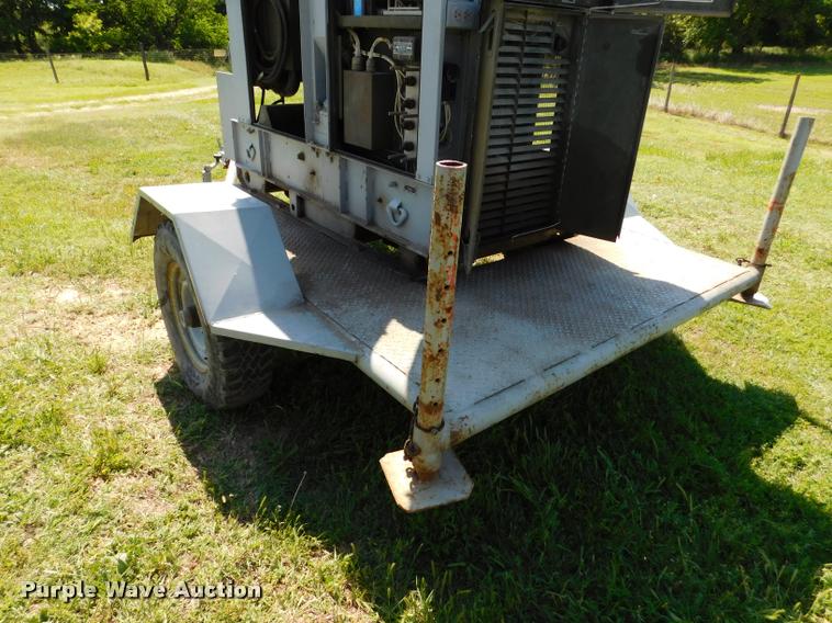 image for item DB9486 1986 John R. Hollingsworth Co. MEP-004A generator