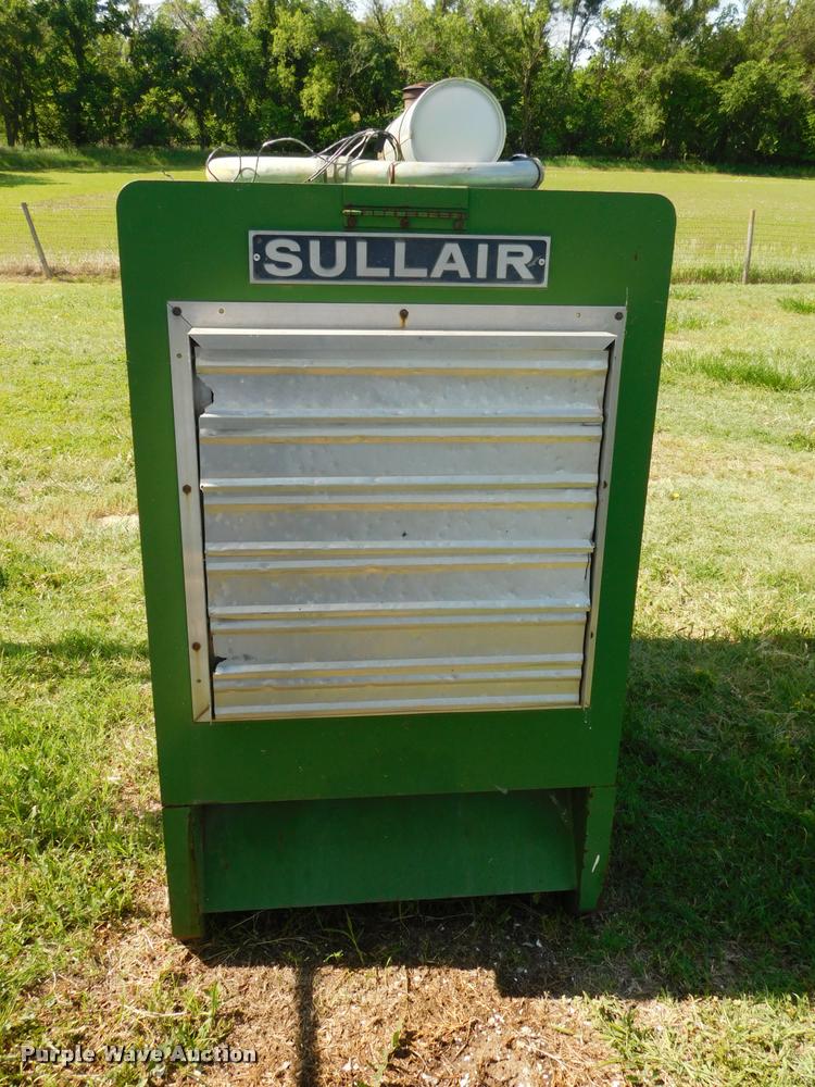 image for item DB9487 1983 Sullair J15DWPE3PH generator