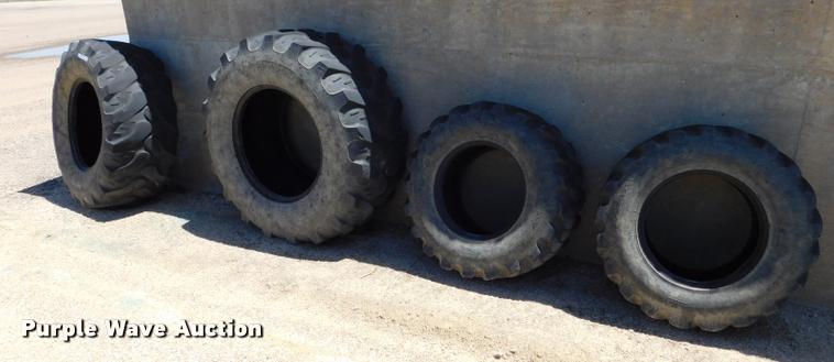 image for item DB9889 (4) tires