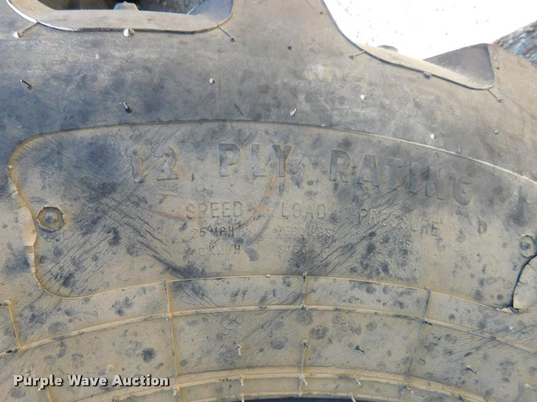 image for item DB9889 (4) tires