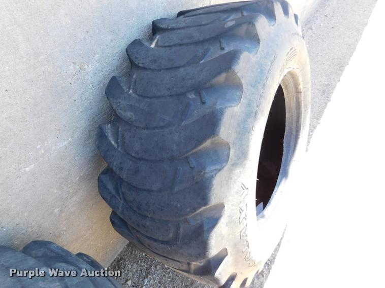 image for item DB9889 (4) tires