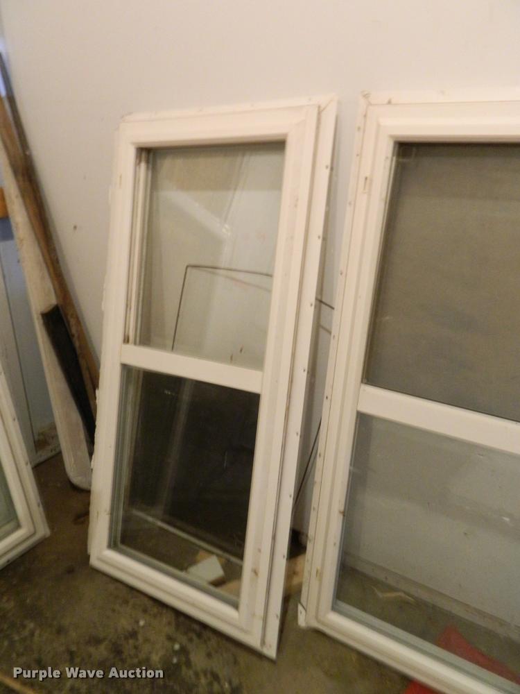 image for item DB9894 Vinyl windows