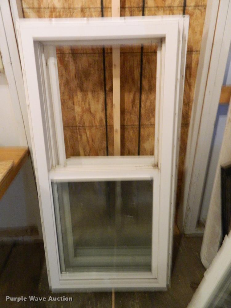 image for item DB9894 Vinyl windows