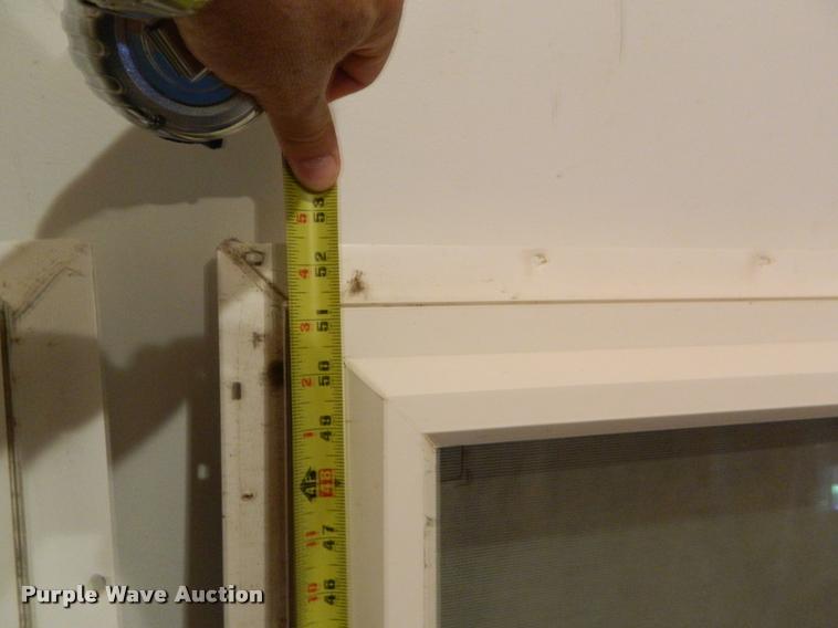 image for item DB9894 Vinyl windows