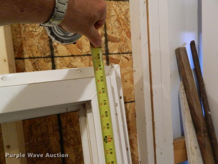 image for item DB9894 Vinyl windows