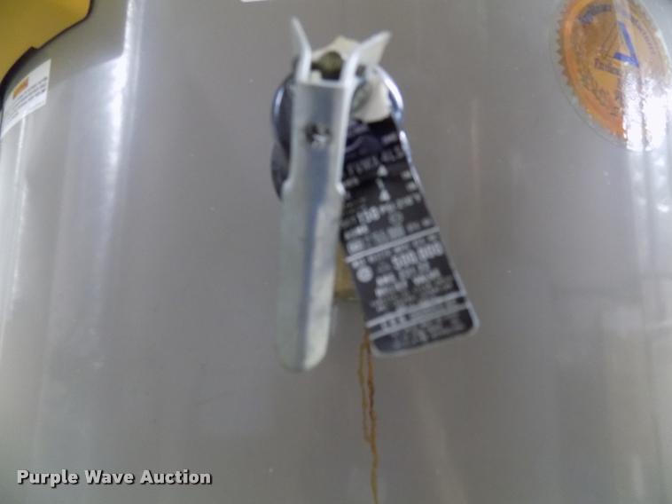 image for item DC4992 A.O. Smith BTH-250-966 water heater