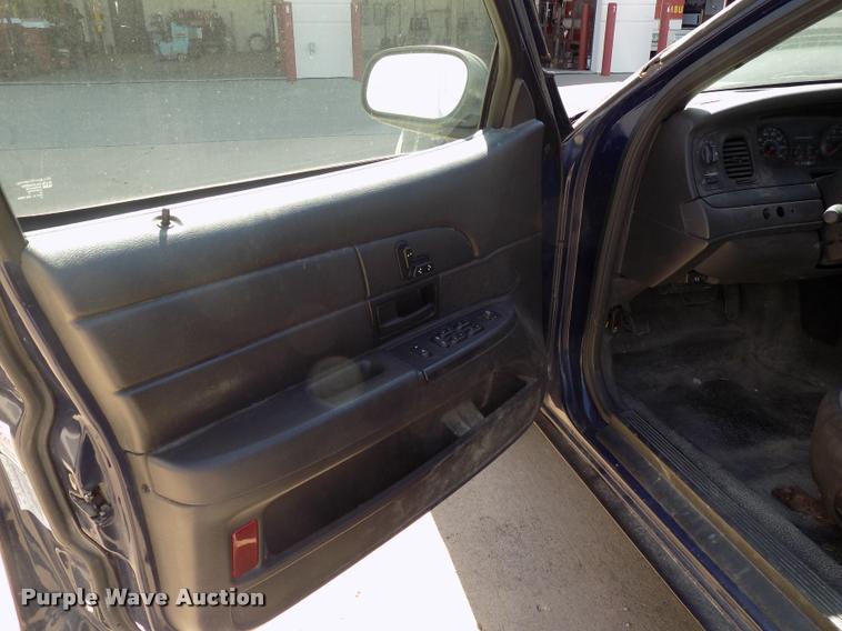 image for item DC4993 2007 Ford Crown Victoria