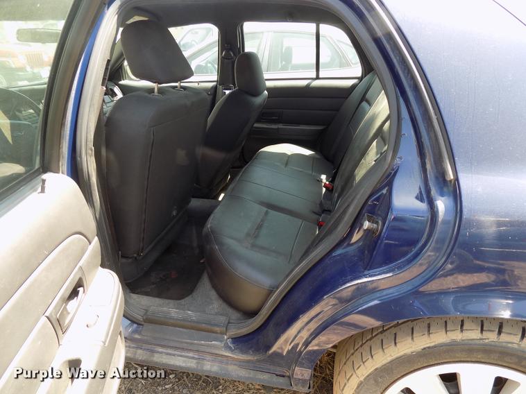 image for item DC4993 2007 Ford Crown Victoria