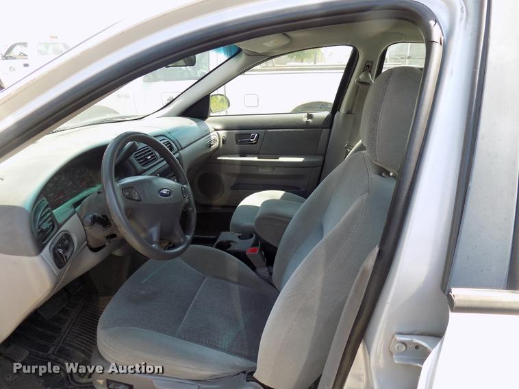 image for item DC4994 2001 Ford Taurus SES