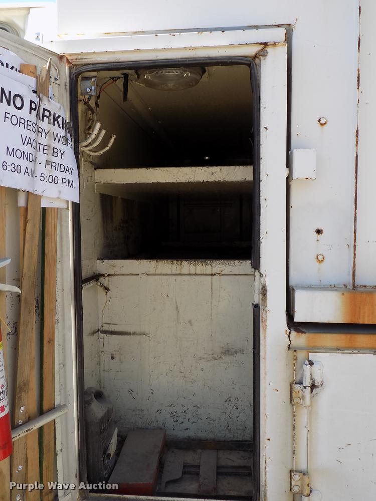 image for item DC4996 1992 Ford F700 dump truck