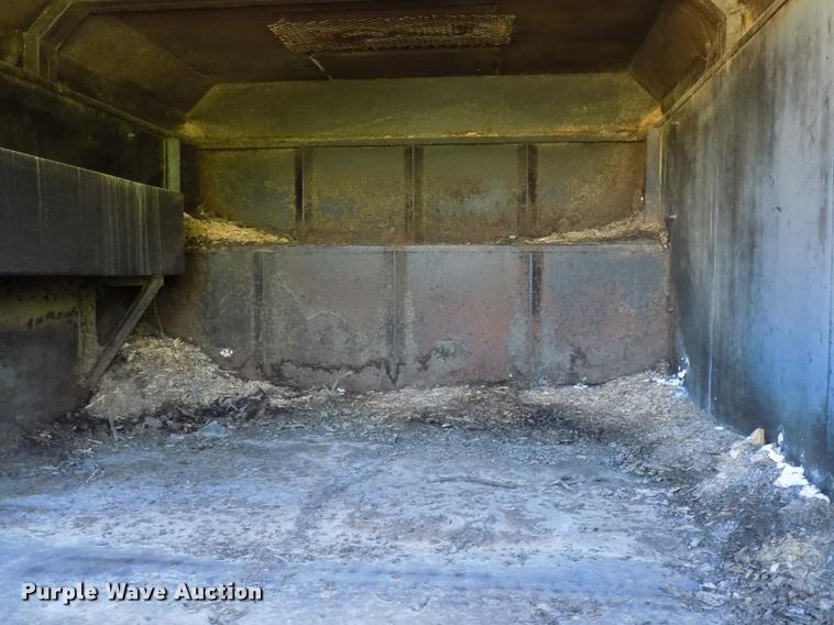 image for item DC4996 1992 Ford F700 dump truck