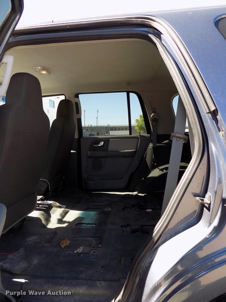 image for item DC4997 2006 Ford Expedition XLT SUV