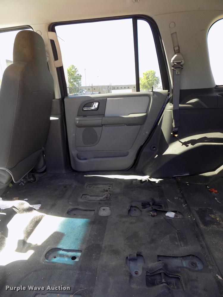 image for item DC4997 2006 Ford Expedition XLT SUV