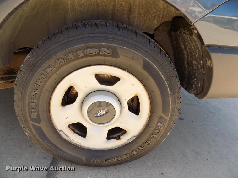 image for item DC4997 2006 Ford Expedition XLT SUV